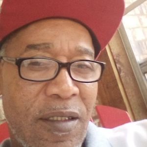 Meet your Posher, Lee